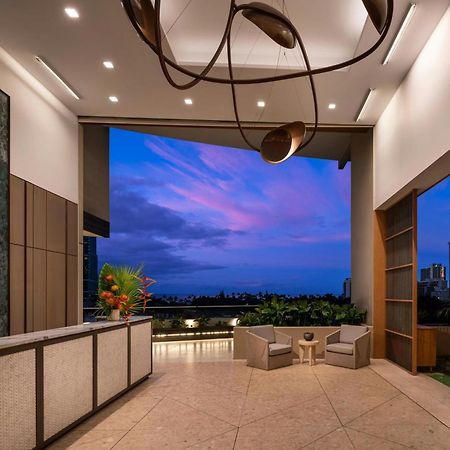The Ritz-Carlton Residences, Waikiki Beach Hotel Гонолулу Экстерьер фото