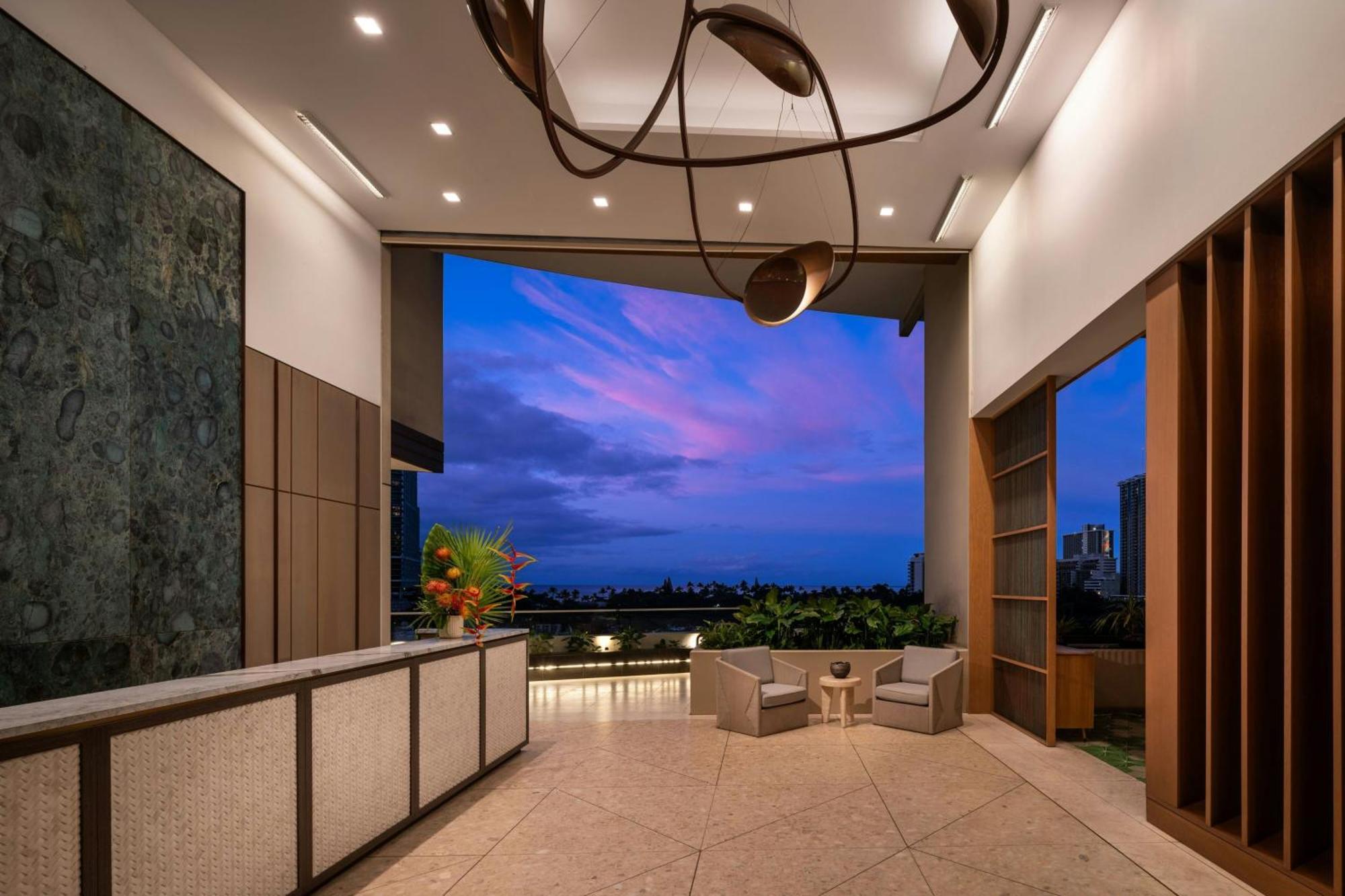 The Ritz-Carlton Residences, Waikiki Beach Hotel Гонолулу Экстерьер фото
